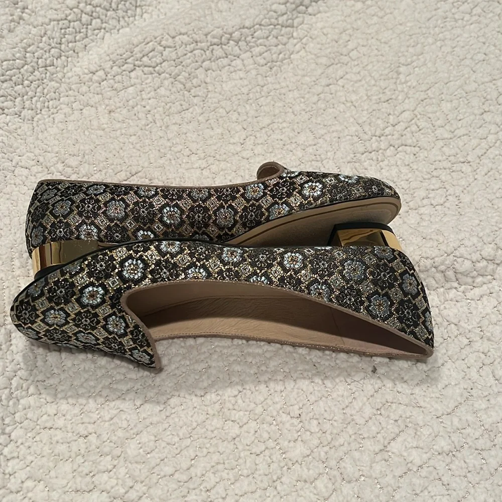 J&G Joan@David Shoes - Picture 4 of 6